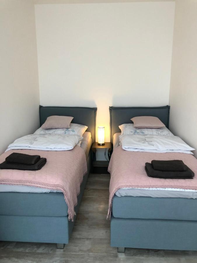 Apartament Lux Green Basen Spa Piec Morz سيانوزيتي المظهر الخارجي الصورة